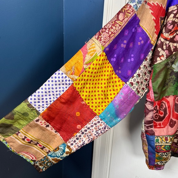 Sacred Threads Flowy Vintage Silk Patchwork Button-front Jacket Boho Top W2098 - Picture 5 of 8